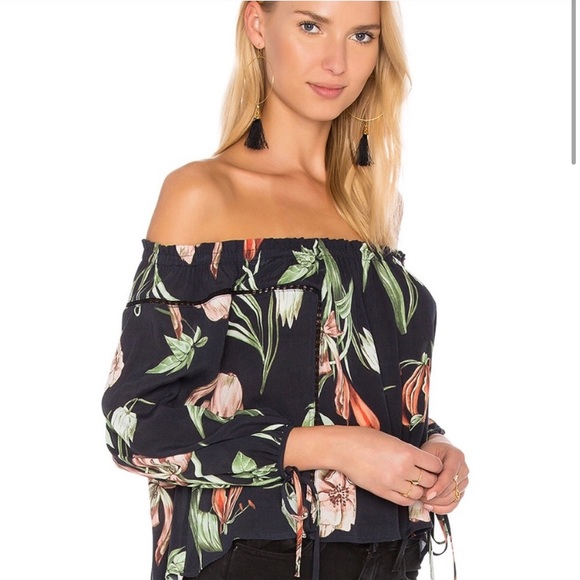 ASTR The Label Chavelle Floral Off Shoulder Top S - Picture 2 of 11